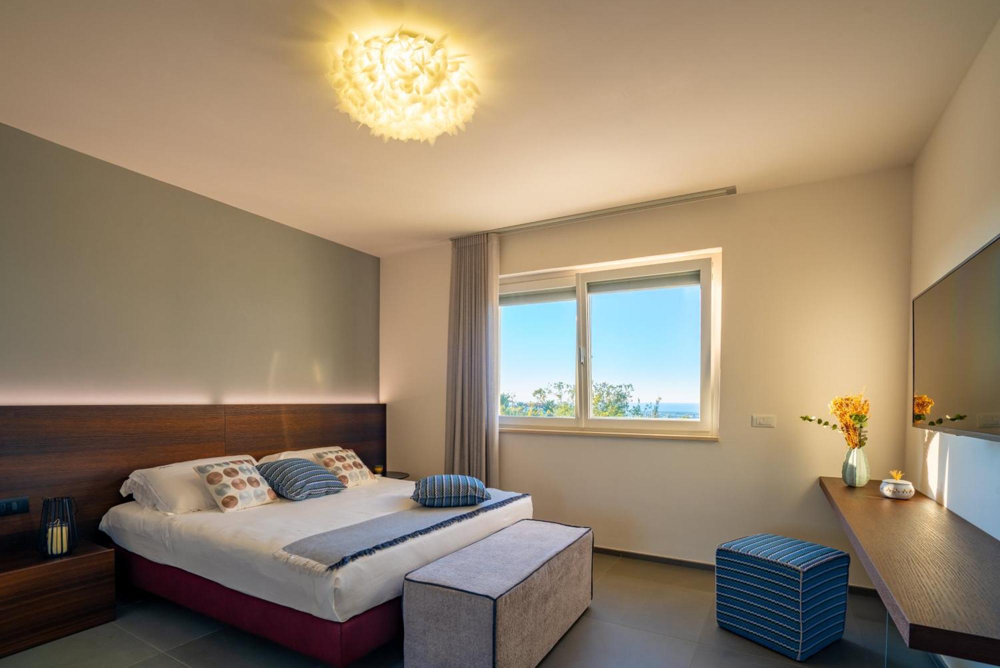 Montegrottone Nature Retreat โปลีญาโนอามาเร ภายนอก รูปภาพ